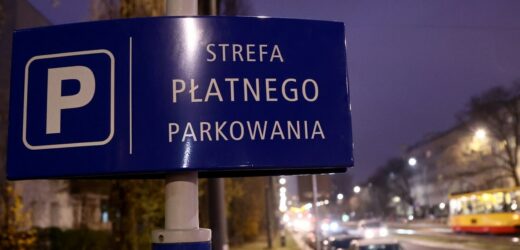 Prawie 62 mln zł z mandatów za złe parkowanie. Tak zarabia Warszawa