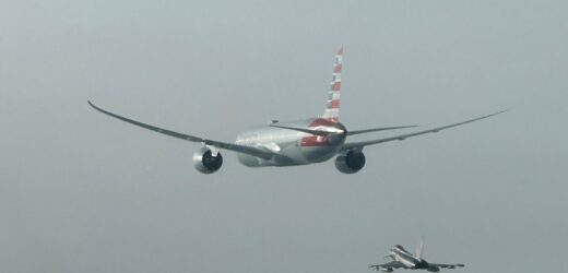 Myśliwce przechwyciły samolot pasażerski we Włoszech [NAGRANIE]