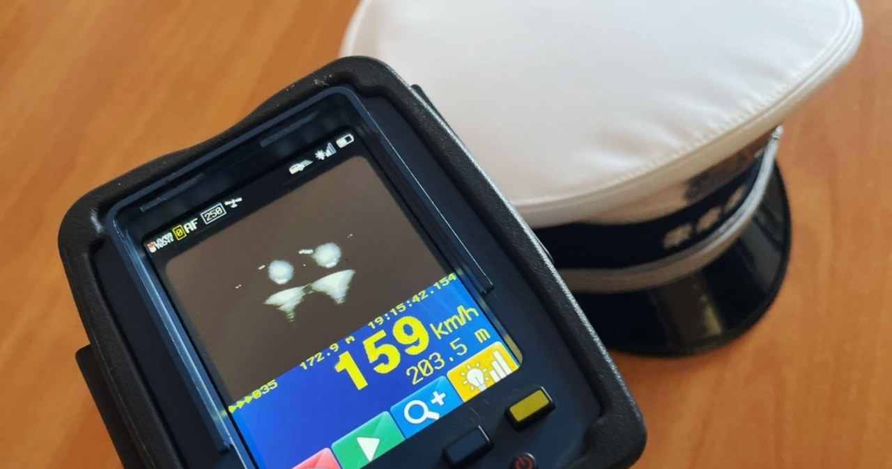 Pędził z prędkością 159 km/h przez centrum miasta. 27-letni pirat zatrzymany