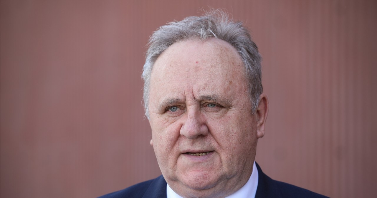 Gen. Pacek: Zełenski swoje duże poparcie zawdzięcza Trumpowi