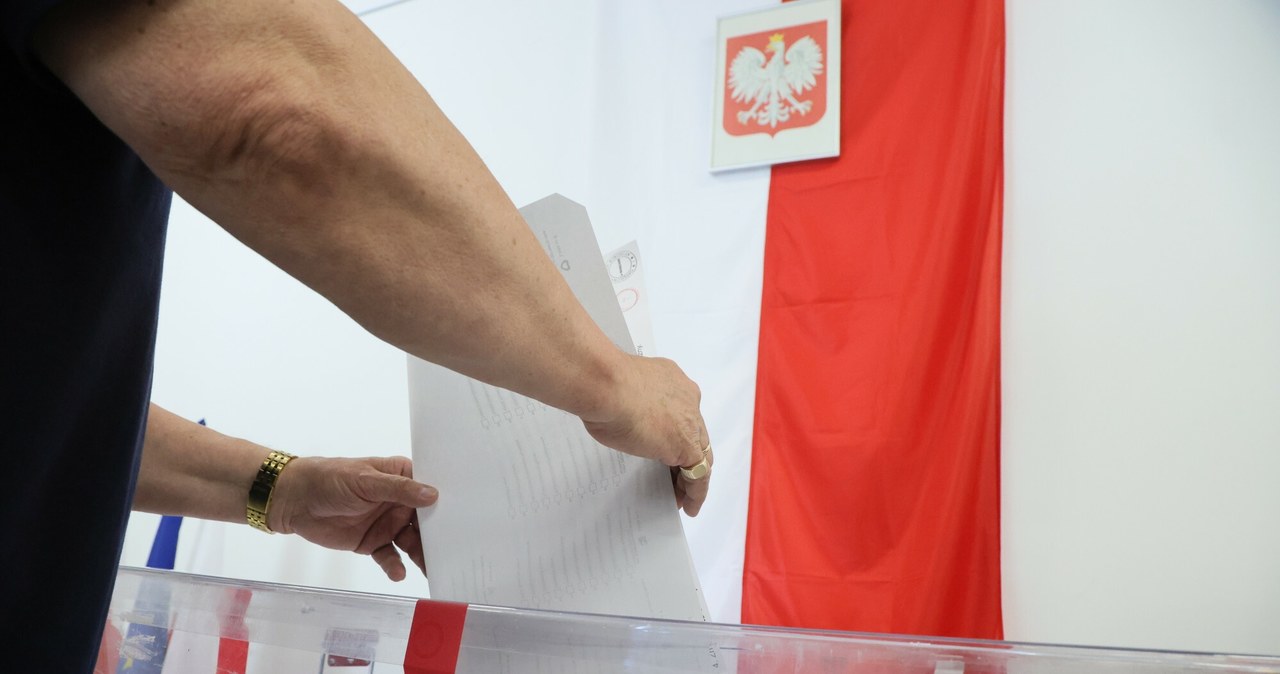 Trzaskowski czy Nawrocki? Rośnie też trzecia siła. Najnowszy sondaż prezydencki